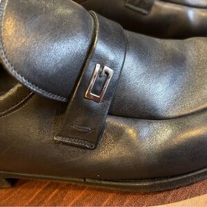 Gucci Black Leather Loafers for Men